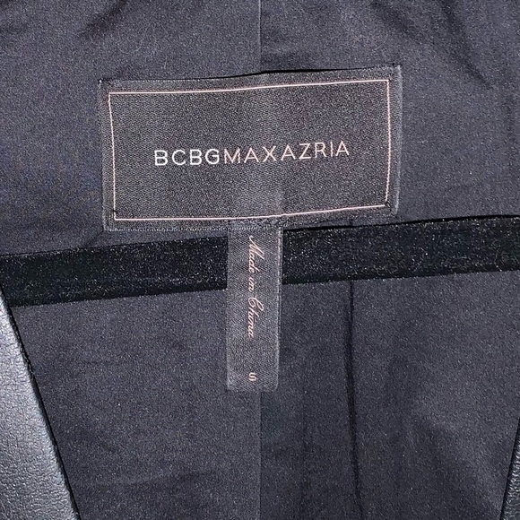 BCBG Cruz Faux Leather Blazer Jacket EUC - Picture 10 of 11